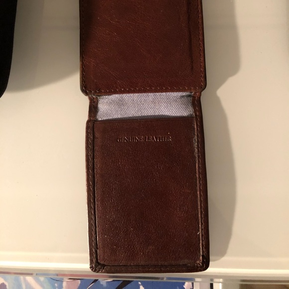 Tommy Hilfiger Wallet - Picture 8 of 8